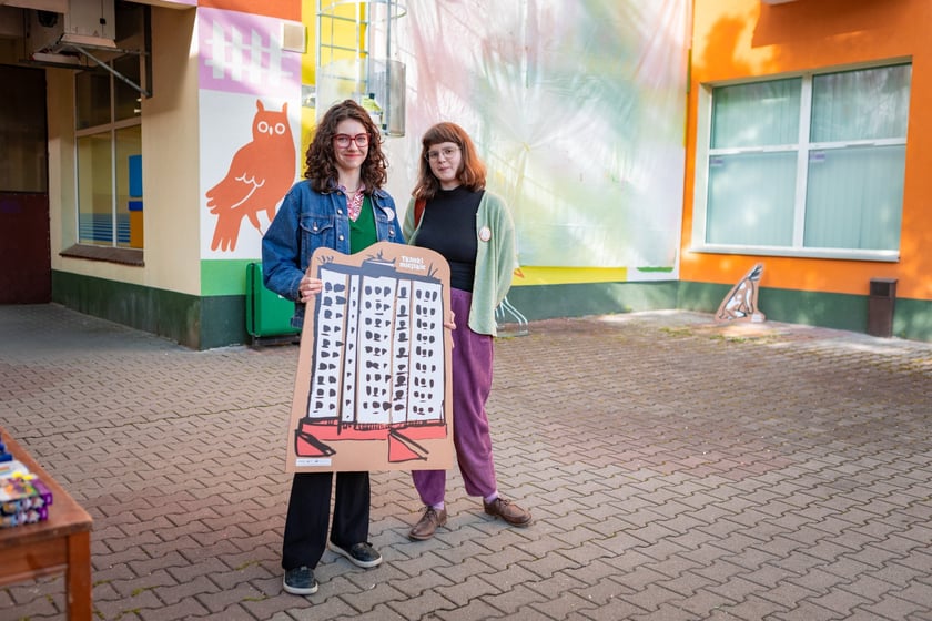 Święto Nowego Dworu - odsłonięcie muralu przy ul. Nowodworskiej (23 maja)