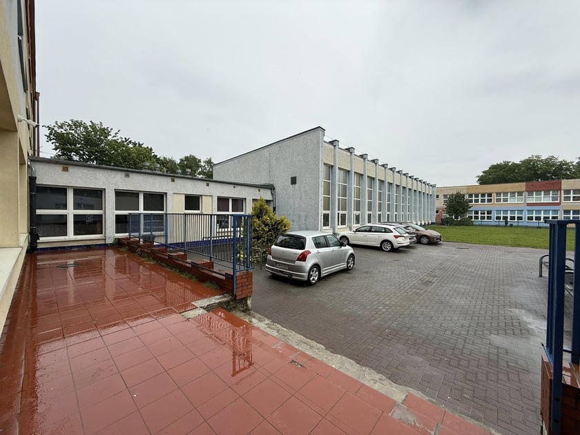 Obecna sala gimnastyczna w SP 97 przy ul. Prostej
