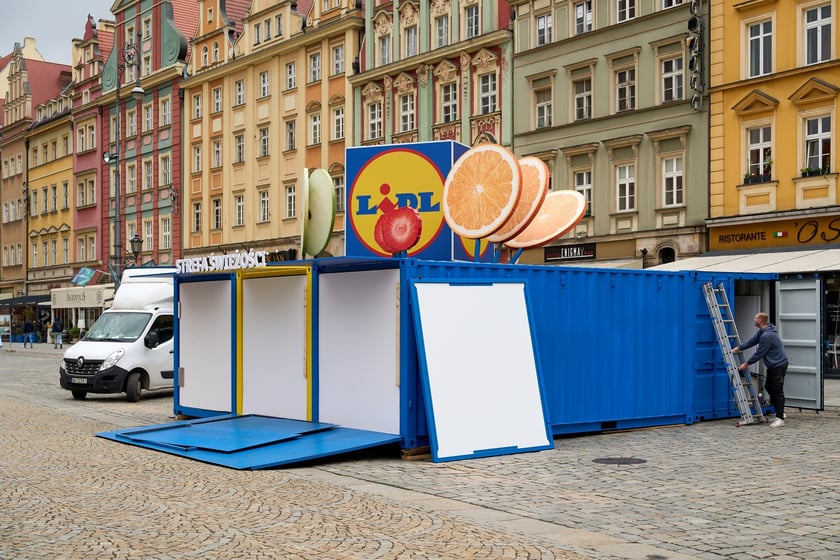 Fan Festiwal - trwają wielkie przygotowania w Rynku i na placu Wolności