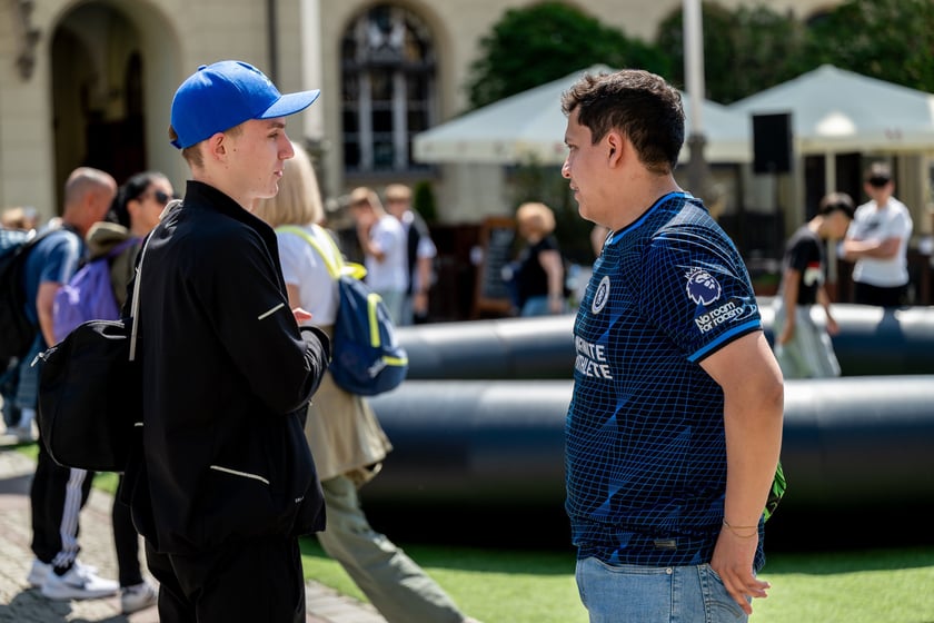 Otwarcie ogólnodostępnej strefy kibica Fan Festival w rynku