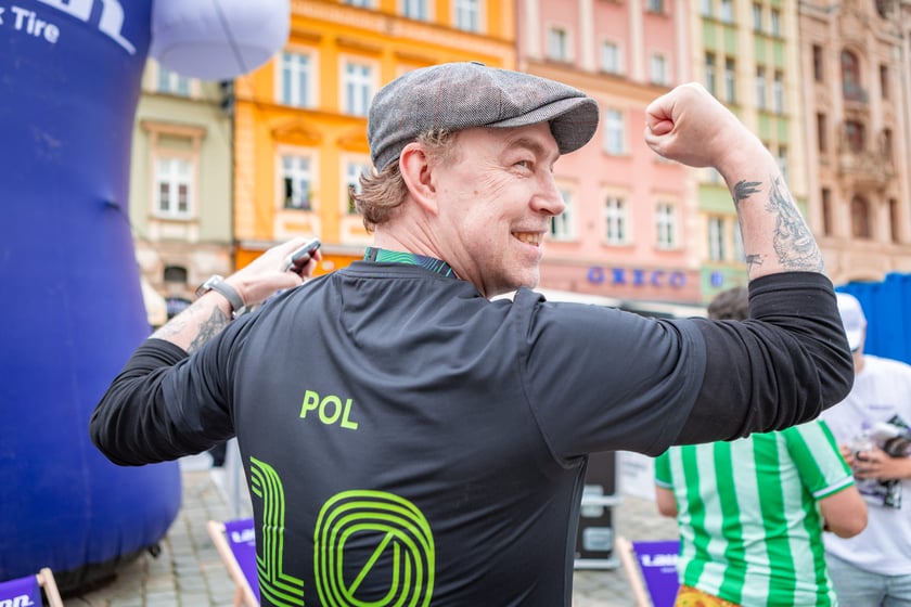 Kibice na wrocławskim Rynku. 28.05.2025