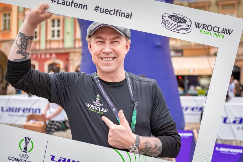 Kibice na wrocławskim Rynku. 28.05.2025