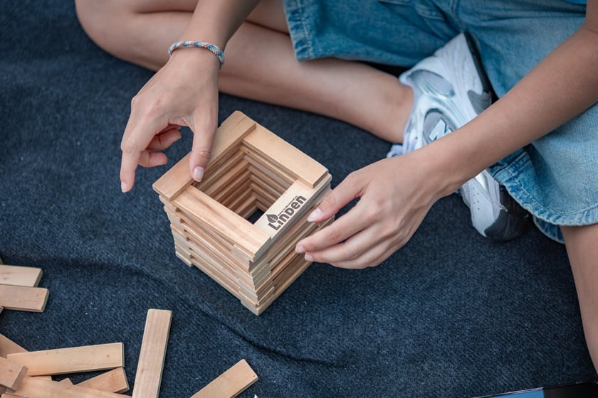 Piknik z okazji Dnia Rodzicielstwa Zastępczego, który odbył się w sobotę 31 maja w parku Grabiszyńskim we Wrocławiu