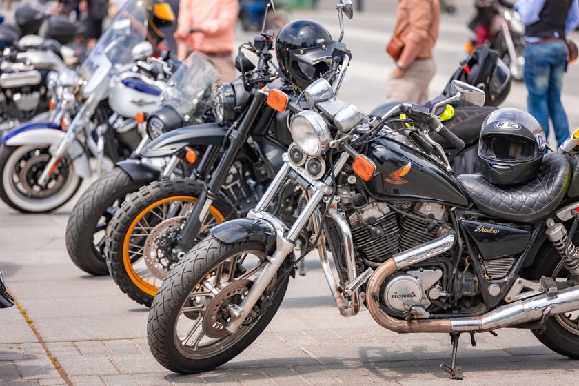 Distinguished Gentleman's Ride - stylowe i klasyczne motocykle przejechały przez Wrocław - 1 czerwca 2025 r.