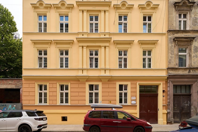 Kamienica Prądzyńskiego 24 po remoncie (czerwiec 2025)