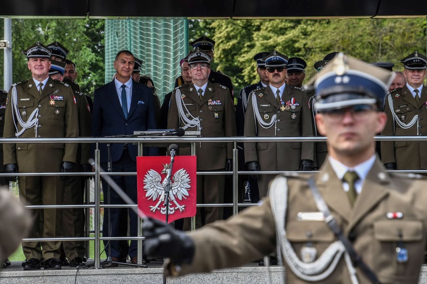 Obchody święta 10. Wrocławskiej Brygady Łączności