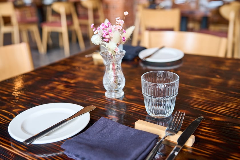 Restauracja IDA Kuchnia i wino mieści się przy Łaziennej 4