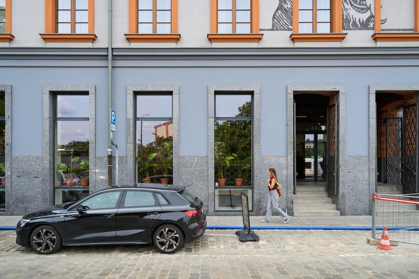 Restauracja IDA Kuchnia i wino mieści się przy Łaziennej 4