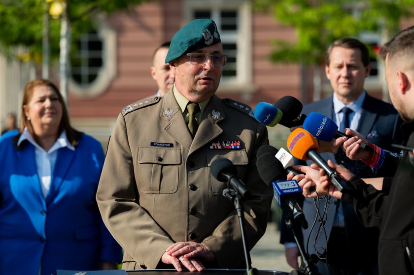 Gen. broni w st. spocz. dr Marek Tomaszycki, Rektor Akademii Wojsk Lądowych