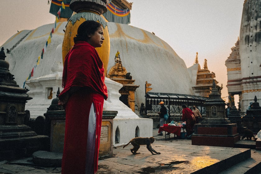 Wyprawa Mateusza Waligóry rowerem, pieszo i wspinając się na Mount Everest