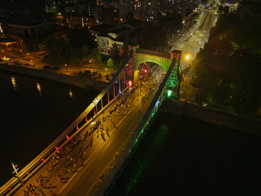 PKO Nocny Wrocław Półmaraton we Wrocławiu na zdjęciach z drona
