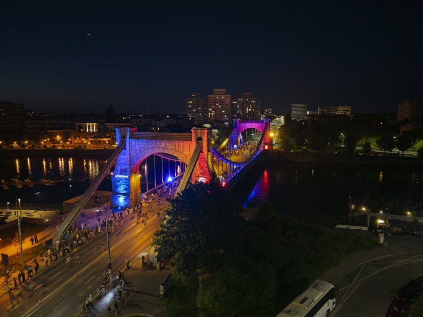 PKO Nocny Wrocław Półmaraton we Wrocławiu na zdjęciach z drona