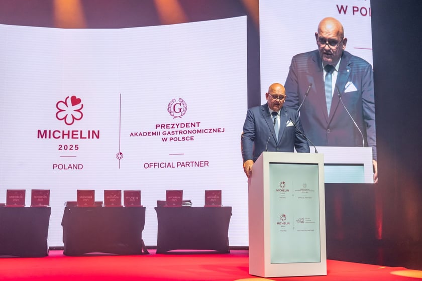 Ceremonia wręczenia plakiet Michelin w Hali Stulecia &ndash; przemawia Maciej Dobrzyniecki