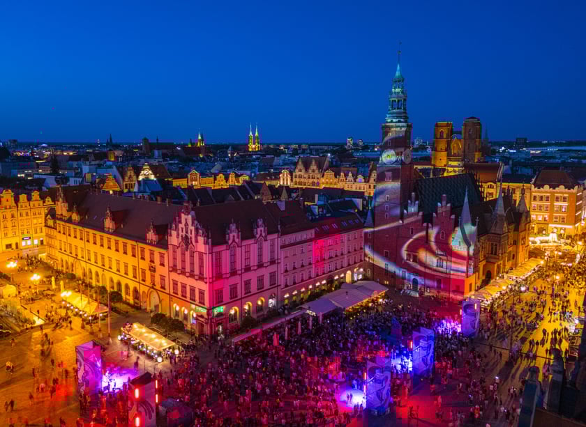 Iluminacje w Rynku na zdjęciach z drona