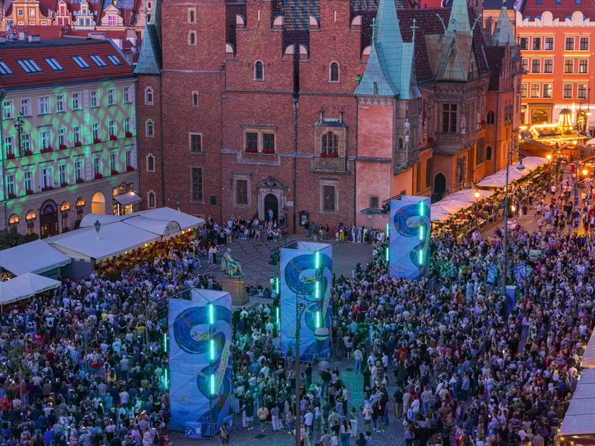 Iluminacje w Rynku na zdjęciach z drona