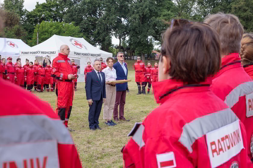 Inauguracja manewr&oacute;w PCK w Malczycach