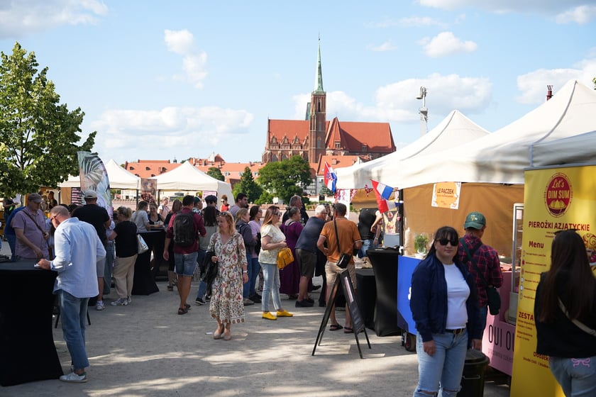 Gastro Miasto na bulwarze Dunikowskiego