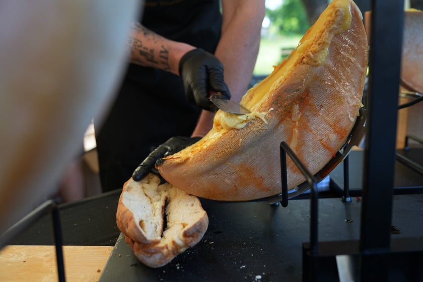 Gastro Miasto na bulwarze Dunikowskiego