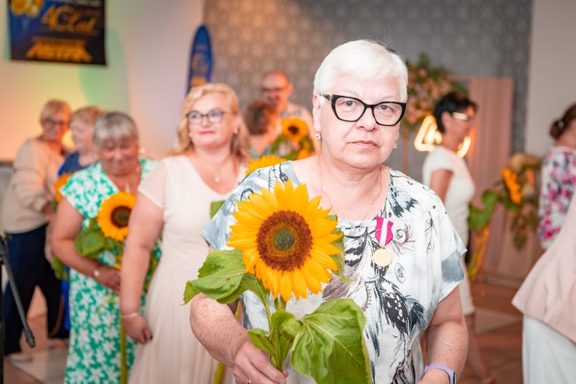 Centrum Handlowe Astra przy Horbaczewskiego świętuje 40-lecie. W niedzielę 22 czerwca 2025 r. uhonorowano pracowników i klientów.