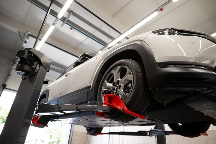 Otwarcie Branżowego Centrum Umiejętności w dziedzinie elektromobilności w ZS nr 2 we Wrocławiu