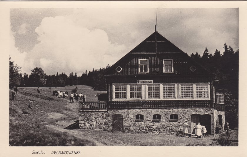 Schronisko "Marysieńka w Sokolcu (Góry Sowie)