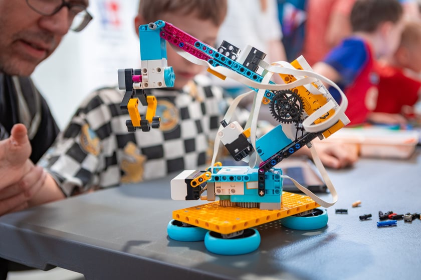 Dzień Innowacji 2025 w Dolnośląskim Centrum Druku 3D