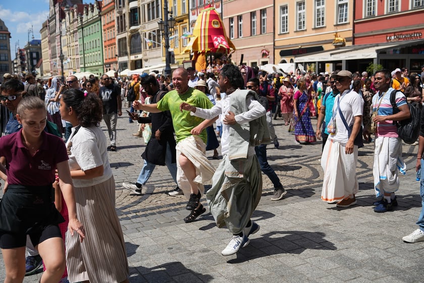 Ratha Yatra – 17. Festiwal Wozów na wrocławskim Rynku i pl. Solnym