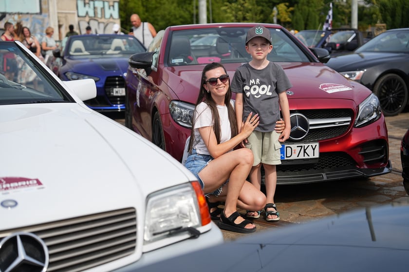 Meta Ogólnopolskiego Charytatywnego Rajdu Cabrio  na Zajezdni Popowice
