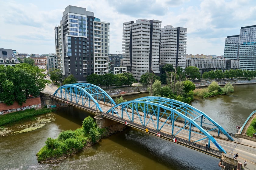 Panorama Wrocławia z Krupa Gallery znajdującej się na 8. piętrze budynku przy Księcia Witolda