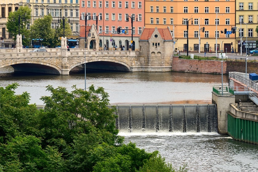 Panorama Wrocławia z Krupa Gallery znajdującej się na 8. piętrze budynku przy Księcia Witolda