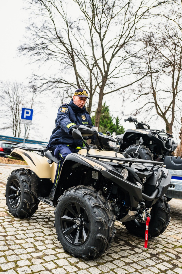 Nowe pojazdy we wrocławskiej straży miejskiej