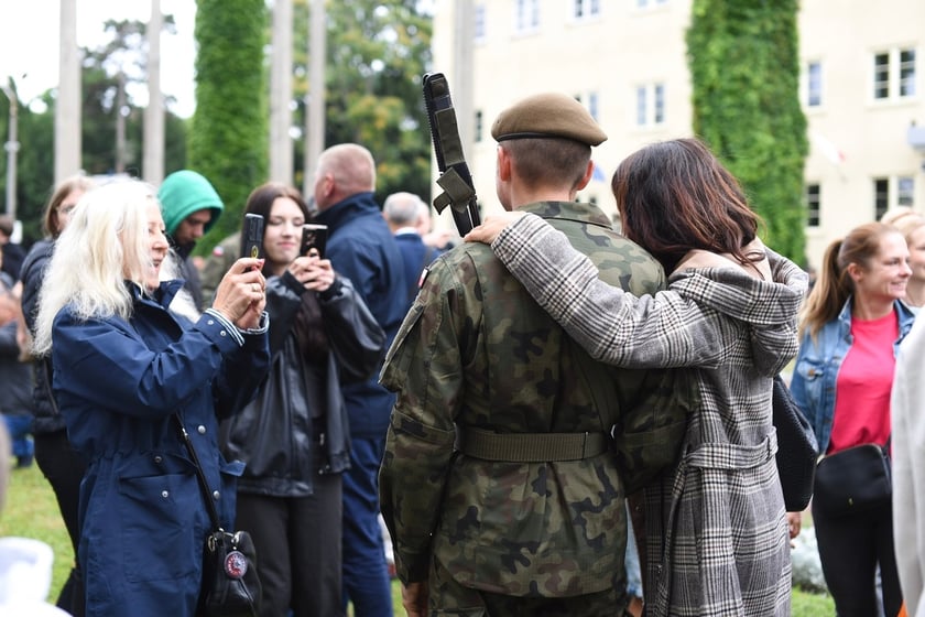 Przysięga żołnierzy 16. Dolnośląskiej Brygady Obrony Terytorialnej