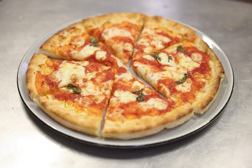 Pizza bezglutenowa w restauracji Vivere Italiano