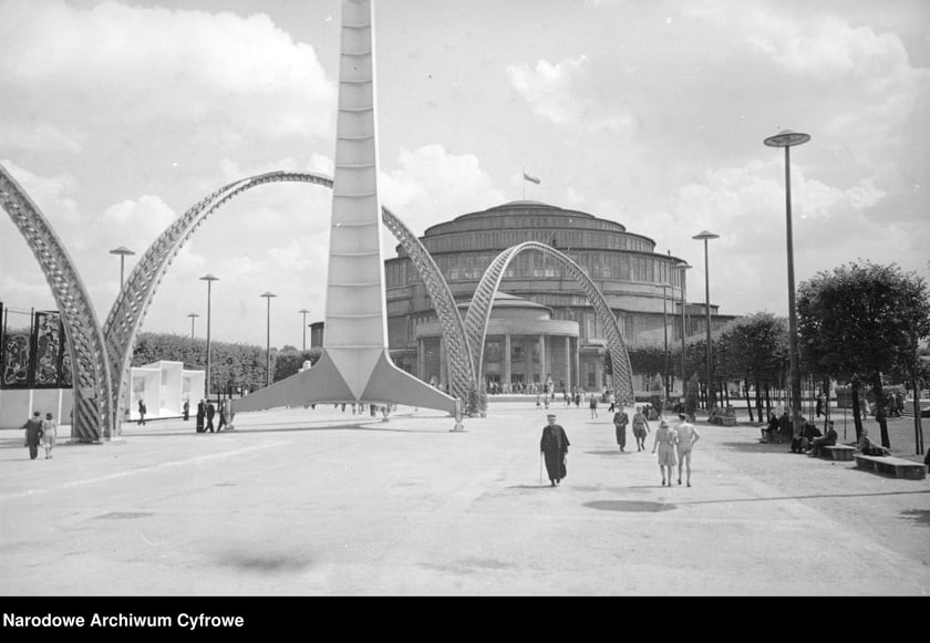 Wystawa Ziem Odzyskanych otwarta 21 lipca 1948 roku