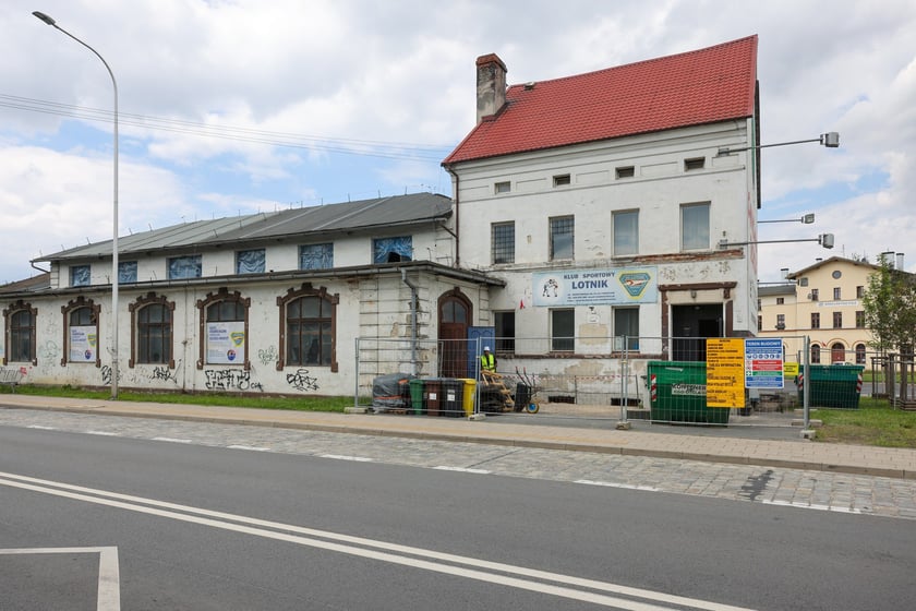 Zabytkowa hala Lotnika w remoncie, 23 lipca 2025