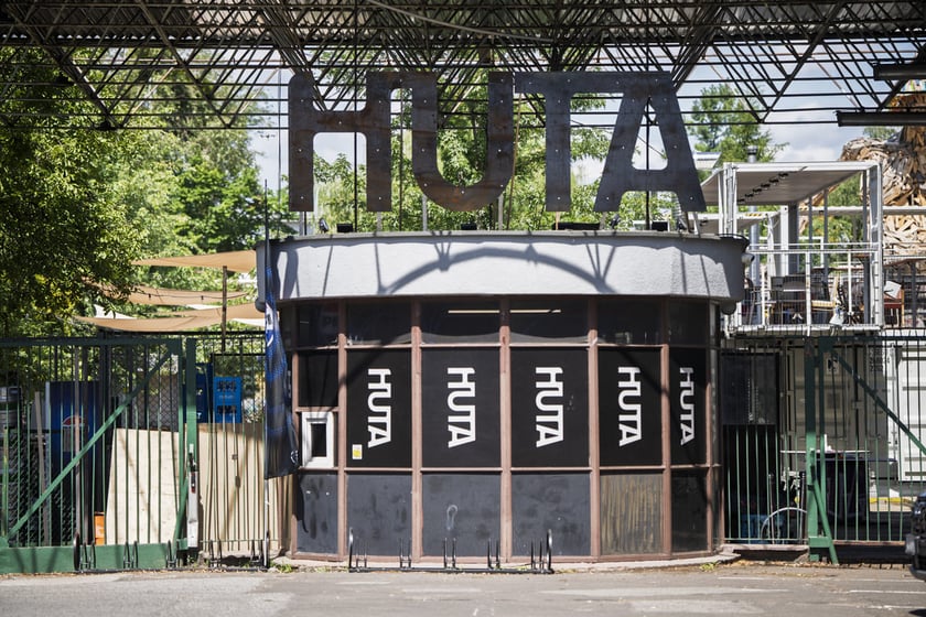 HUTA przy ul. Grabiszyńskiej 241.