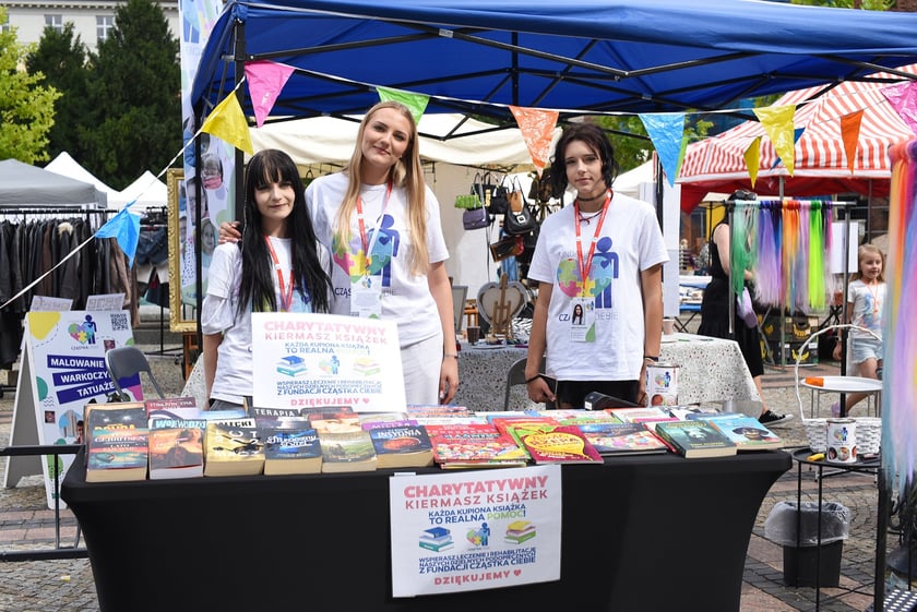 Giełda Staroci w okolicach Rynku, przy Kościele św. Marii Magdaleny na skwerze przy rogu ulic Szewskiej i Wita Stwosza- 8-10 sierpnia