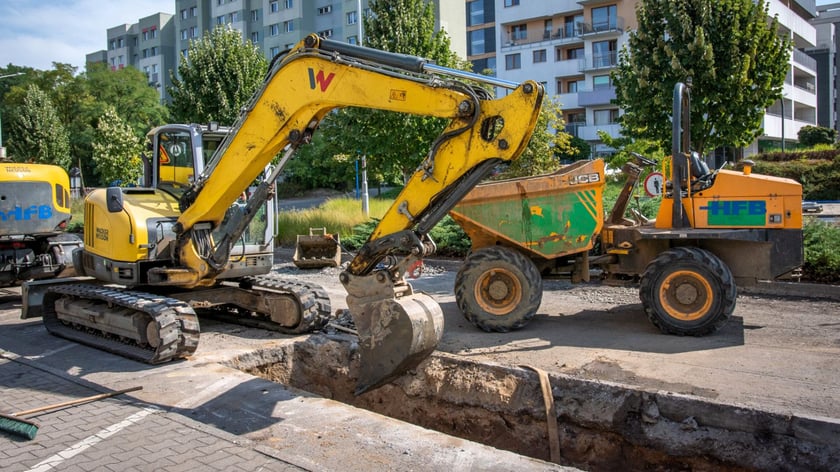 Ruszyła wymiana rurociągu na ulicy Bajana