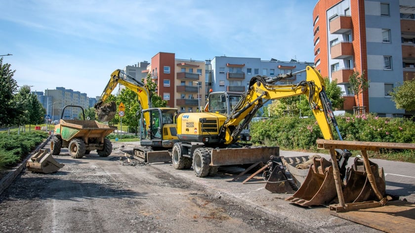 Ruszyła wymiana rurociągu na ulicy Bajana