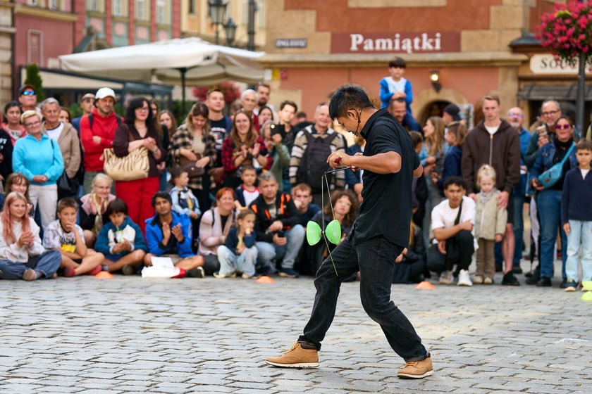 Podróżny festiwal artystów ulicznych Busker Tour na wrocławskim Rynku - 5 i 6 września 2025 r.