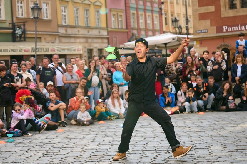Podróżny festiwal artystów ulicznych Busker Tour na wrocławskim Rynku - 5 i 6 września 2025 r.