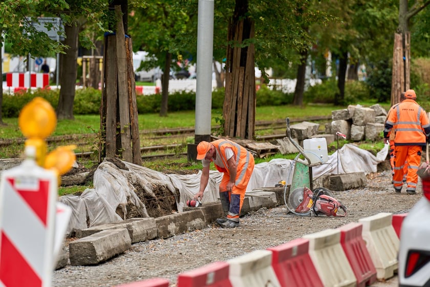 Przebudowa Powstańców Śląskich, 15 września 2025