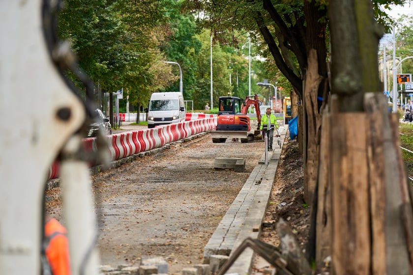 Przebudowa Powstańców Śląskich, 15 września 2025