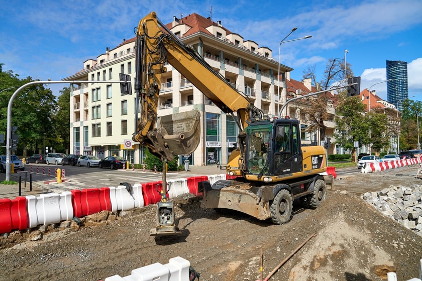 Przebudowa Powstańców Śląskich, 15 września 2025