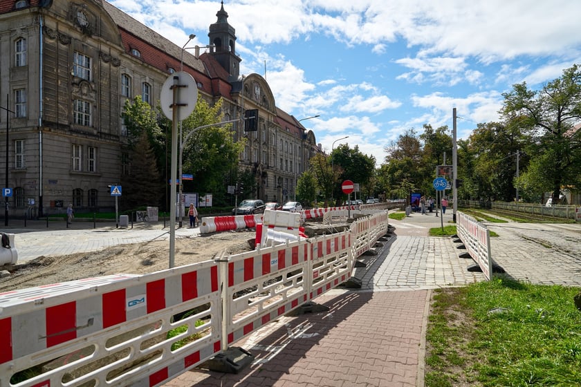 Przebudowa Powstańców Śląskich, 15 września 2025