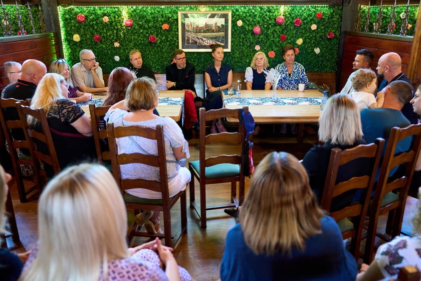 Spotkanie w Restauracji Letnia w Zoo Wrocław z rodzinami zastępczymi i osobami prowadzącymi rodzinne domy dziecka&nbsp;