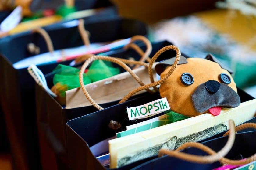 Spotkanie w Restauracji Letnia w Zoo Wrocław z rodzinami zastępczymi i osobami prowadzącymi rodzinne domy dziecka&nbsp;