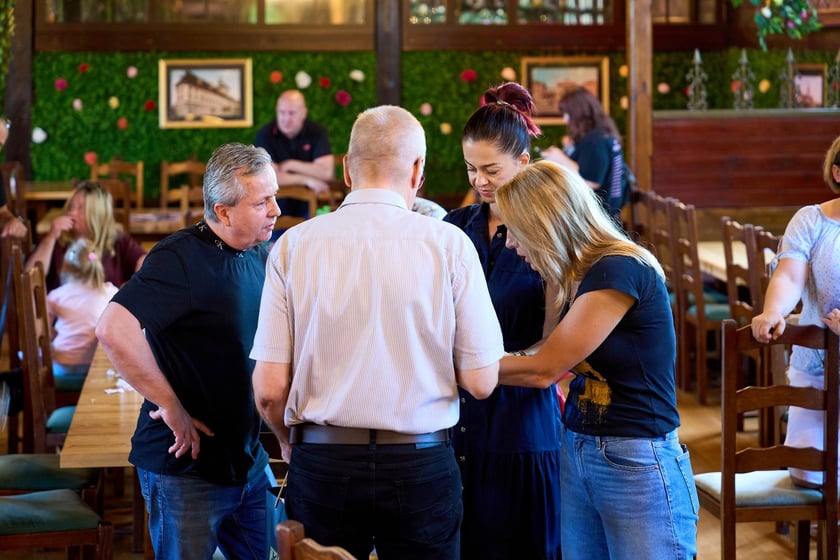 Spotkanie w Restauracji Letnia w Zoo Wrocław z rodzinami zastępczymi i osobami prowadzącymi rodzinne domy dziecka&nbsp;
