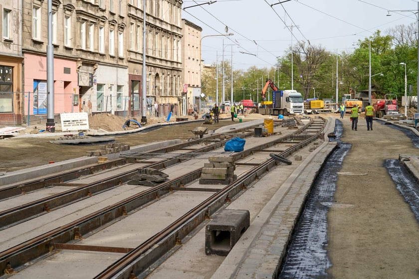 Przebudowa ul. Pomorskiej i pl. Staszica, wiosna 2024