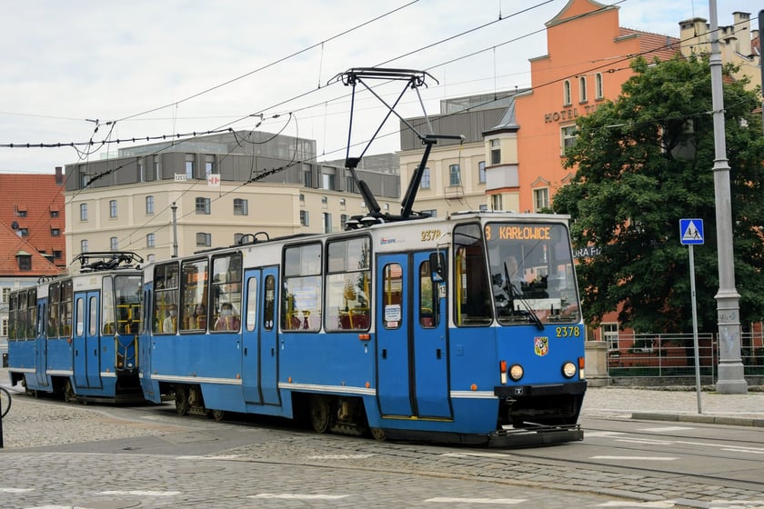 Wrocławski tramwaj Konstal 105
